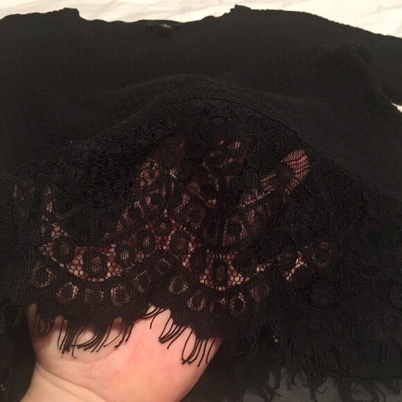 🎯3 for $30🎯 Lucky Brand sweater Womens S black basket weave knit lace bottom - Picture 5 of 9